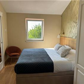 2 bedroom villa with heated pool & tennis court near Zadar, sleeps 4